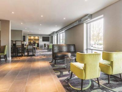 La Quinta By Wyndham Midtown - Buckhead Hotel