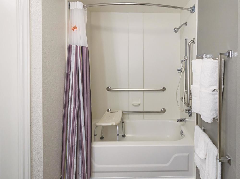 Hotel La Quinta By Wyndham Midtown - Buckhead