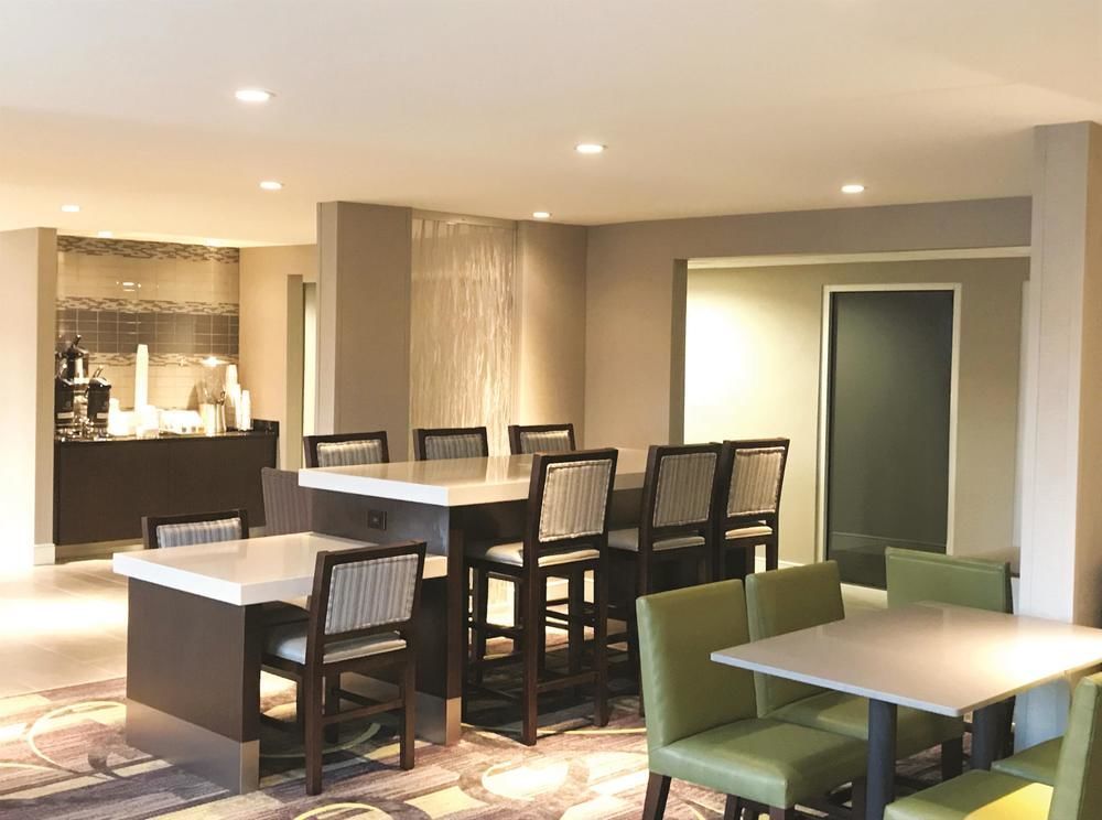 La Quinta By Wyndham Midtown - Buckhead 3*