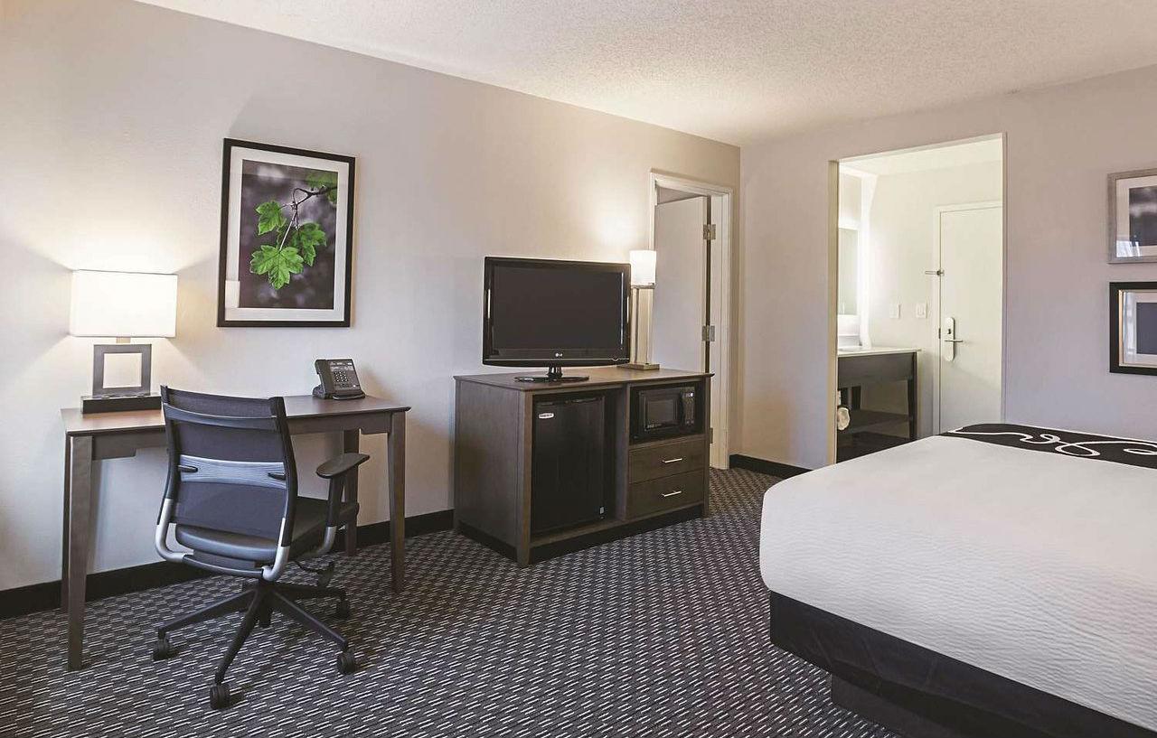 Hotel La Quinta By Wyndham Midtown - Buckhead Atlanta